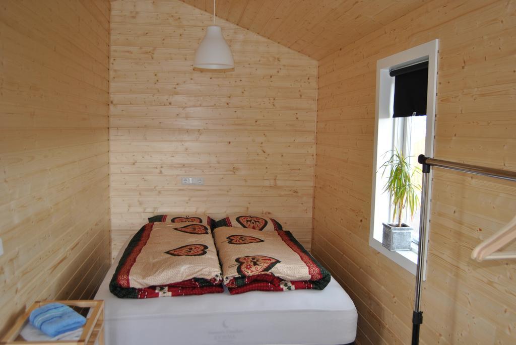 Stormur Cottages Vallanes Oda fotoğraf